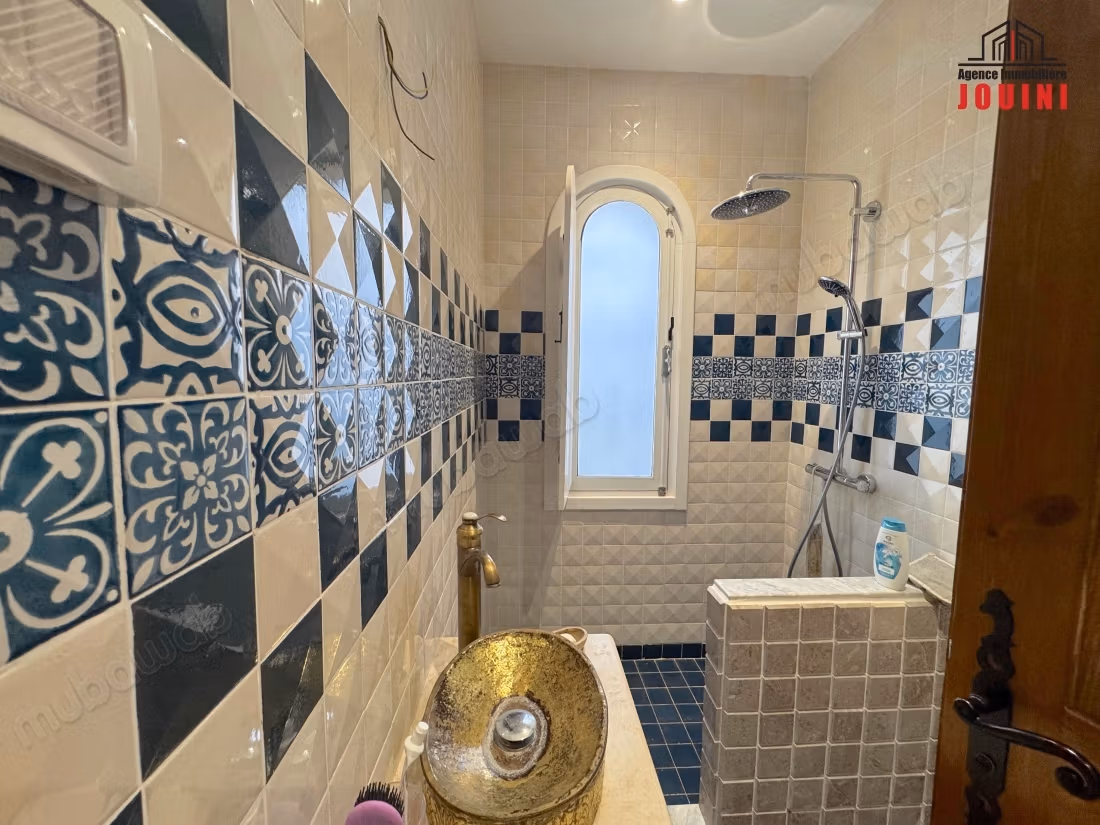 Villa di 5.000 M² a Mornag