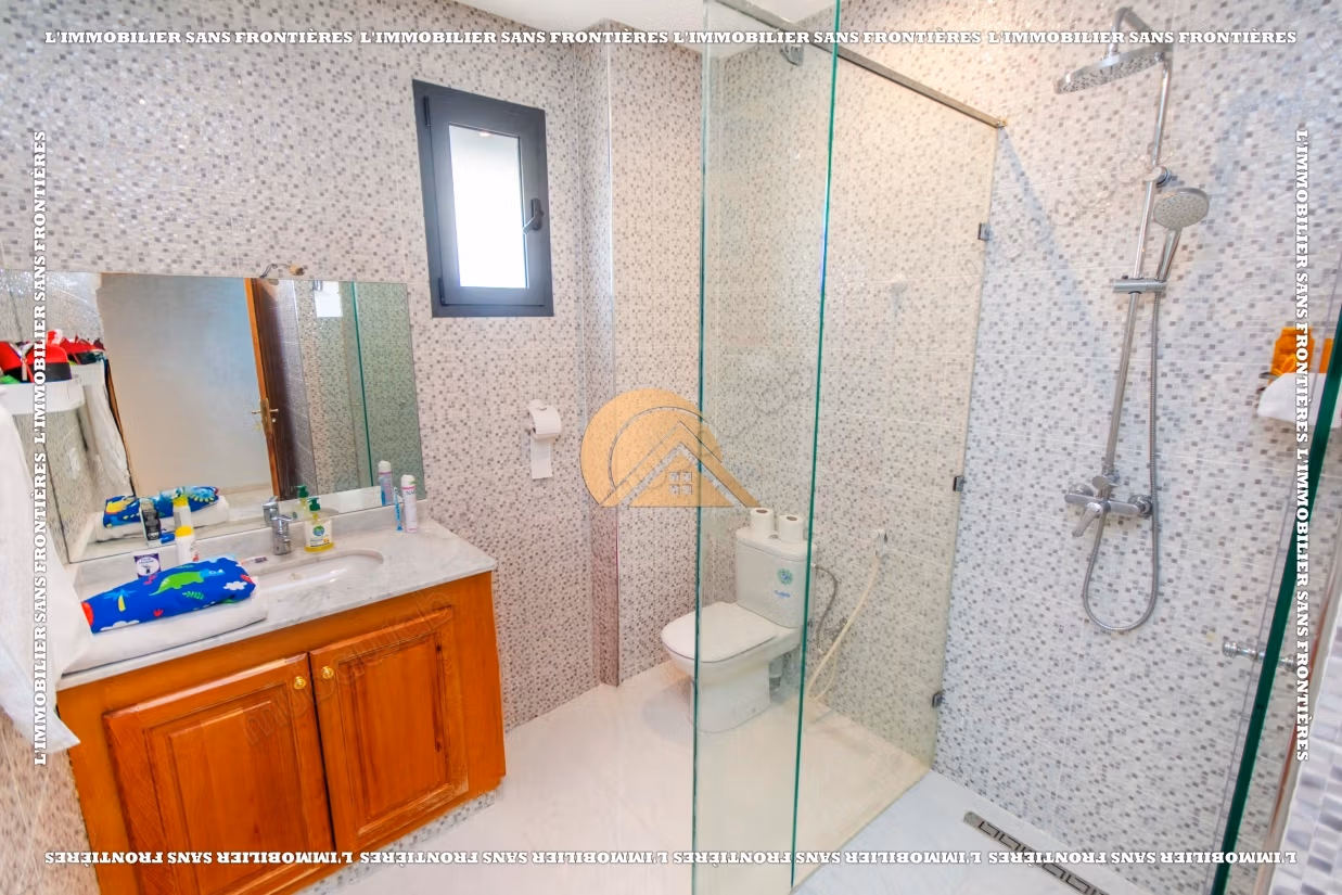 Villa amueblada en alquiler en las Puertas de Marrakech – Piscina privada – Terreno de 635 m