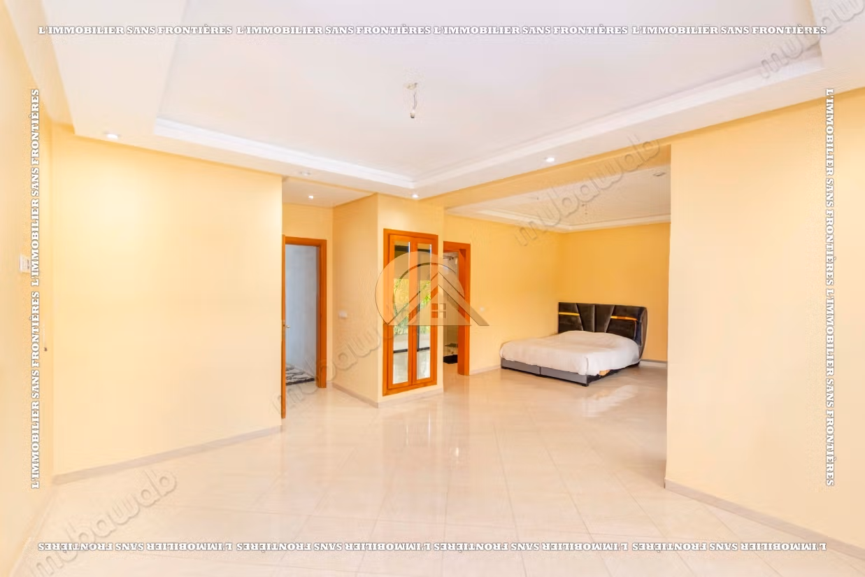 Villa amueblada en alquiler en las Puertas de Marrakech – Piscina privada – Terreno de 635 m