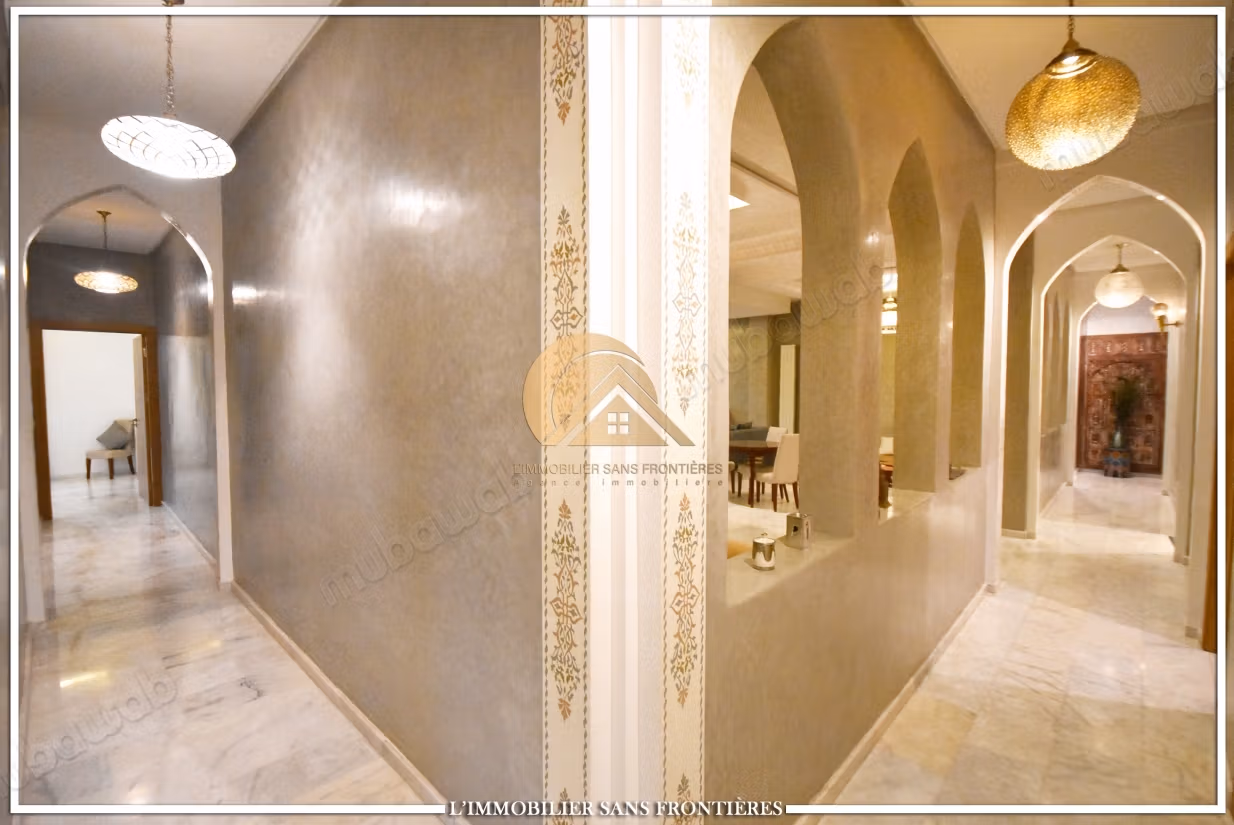Villa privata arredata in affitto sulla Strada di Ouarzazate, Marrakech – Grande piscina privata e vista sull'Atlas