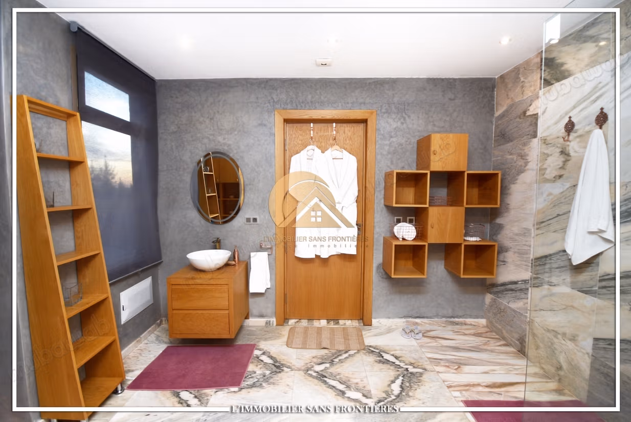 Villa privata arredata in affitto sulla Strada di Ouarzazate, Marrakech – Grande piscina privata e vista sull'Atlas