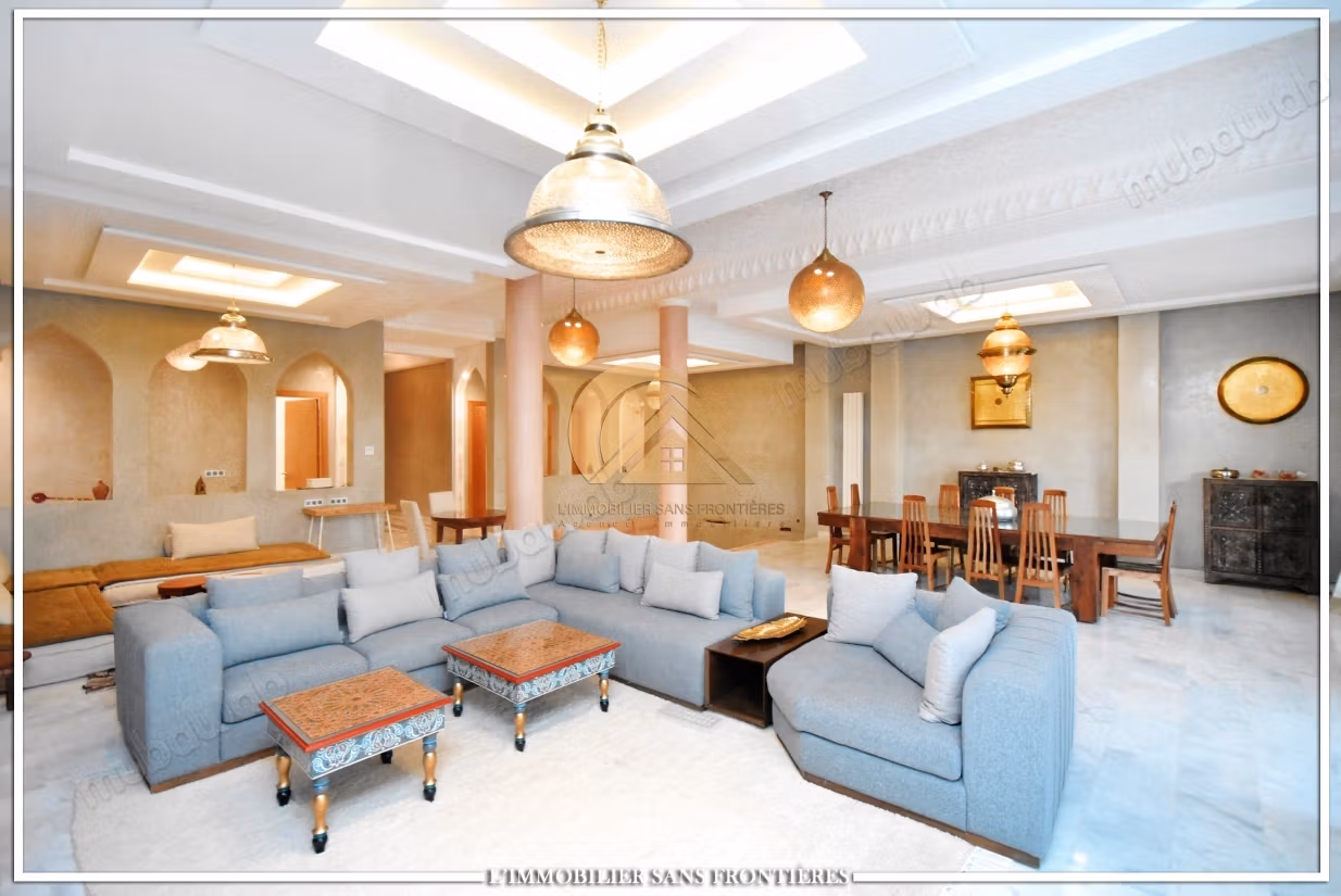 Villa privata arredata in affitto sulla Strada di Ouarzazate, Marrakech – Grande piscina privata e vista sull'Atlas