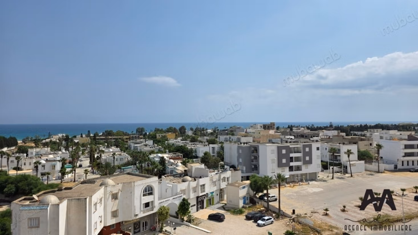 Penthouse S3 de 366 m² avec Vue Mer à Mrezga