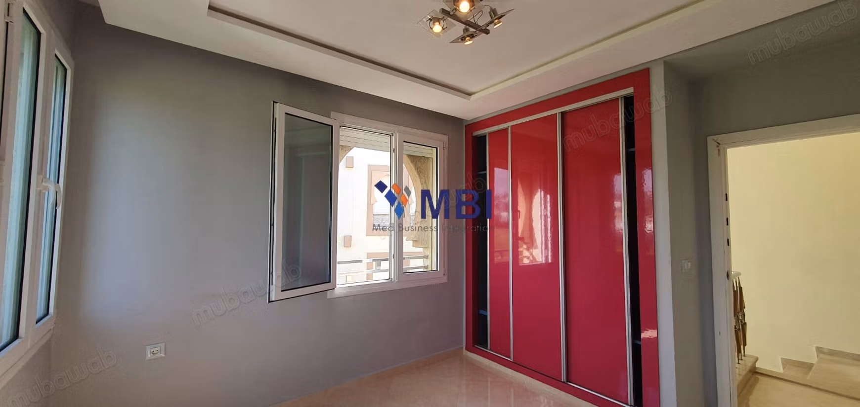 Empty villa for rent L. A. T. 1386