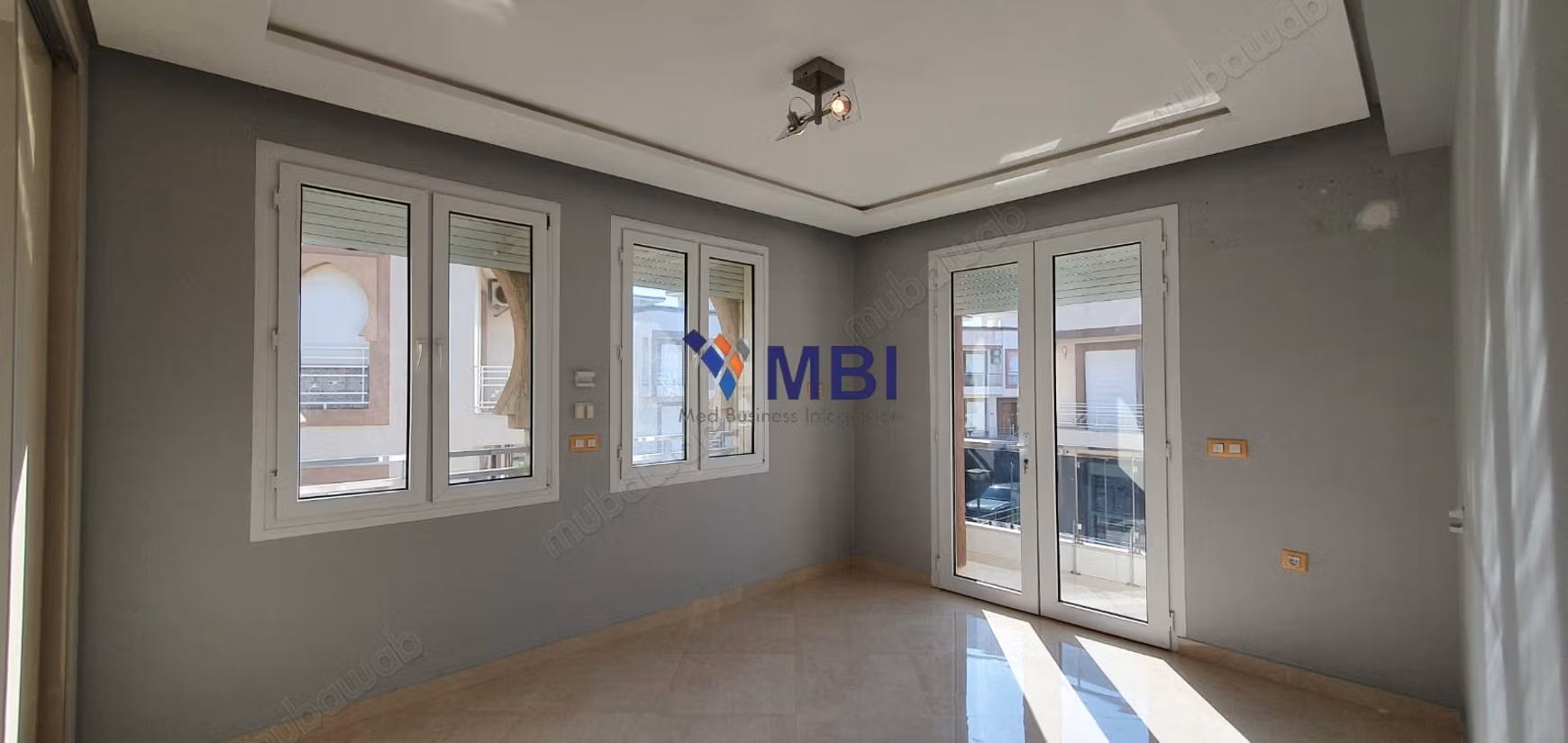 Empty villa for rent L. A. T. 1386