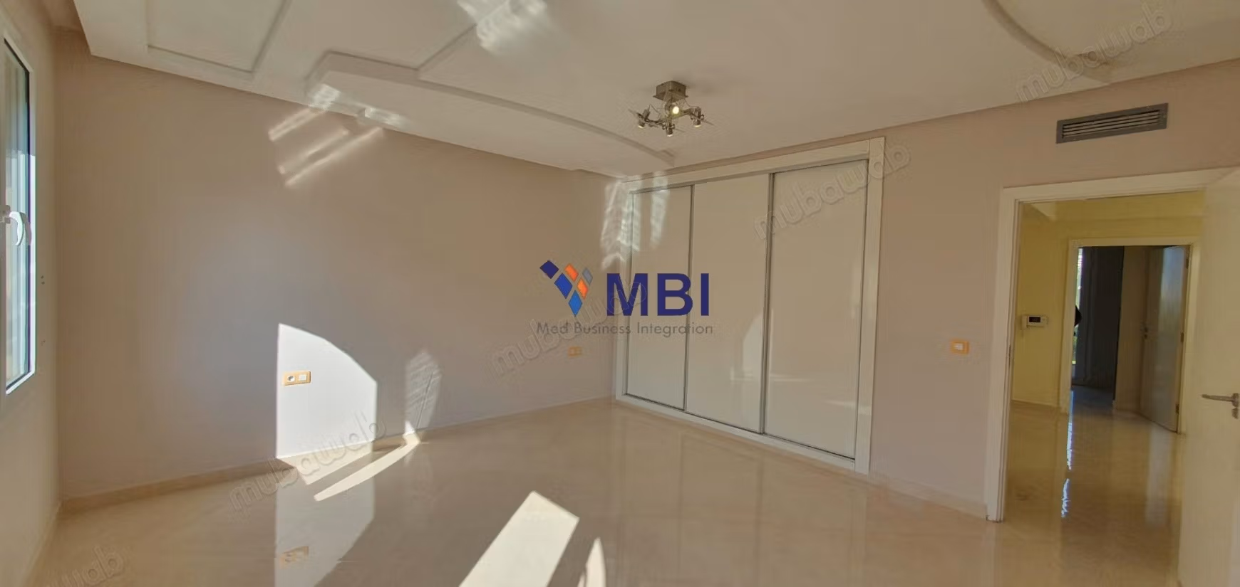 Empty villa for rent L. A. T. 1386