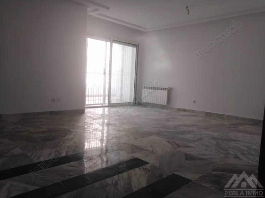 In vendita un appartamento S4 a Menzah 9 C