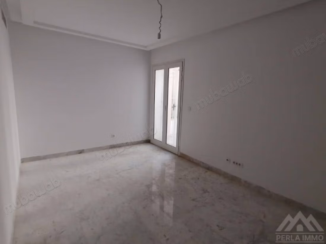 In vendita un appartamento S4 a Menzah 9 C