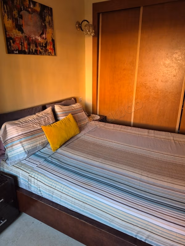 Bel appartement de 3 chambres meublé en location longue durée dans une résidence avec piscine collective, au centre ville gueliz Semlalia