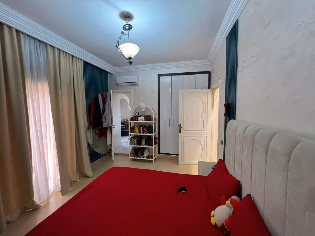 Villa in Affitto a Lungo Termine Arredata Targa