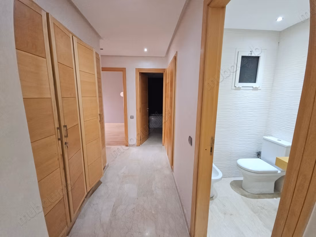 Magnificent Empty Apartment with 2 Bedrooms in Hay Riad