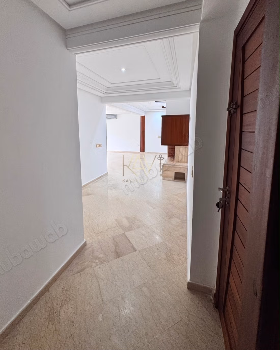 Empty Apartment for Rent – Place Mozart, Tangier
