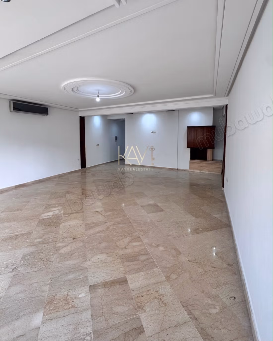 Empty Apartment for Rent – Place Mozart, Tangier