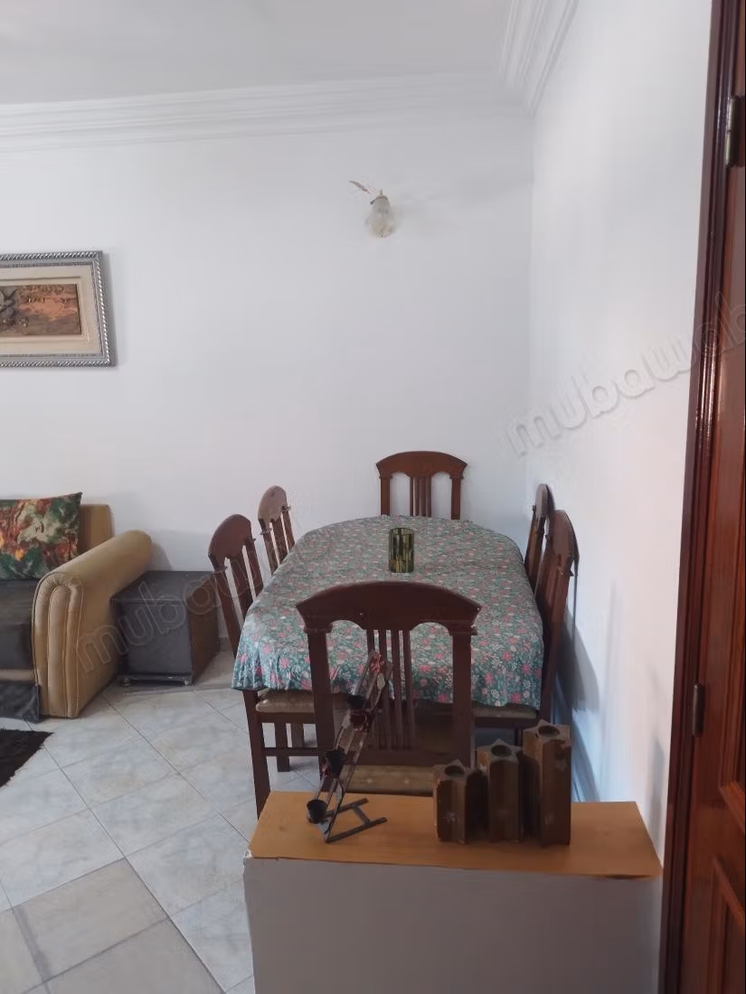 Appartements à louer à l'étoile du sud. 2 pièces. Salon marocain traditionnel, résidence sécurisée