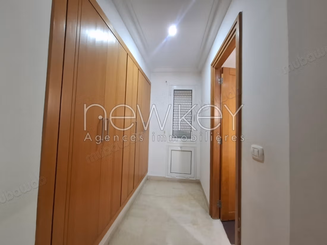 Villa S4 for rent in Ain Zaghouan North