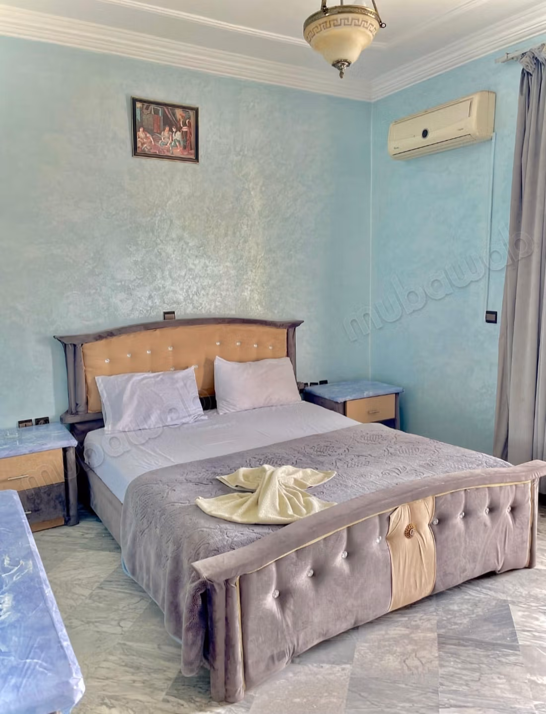High quality house for sale in sounaba
5 beautiful rooms.
Ample storage space