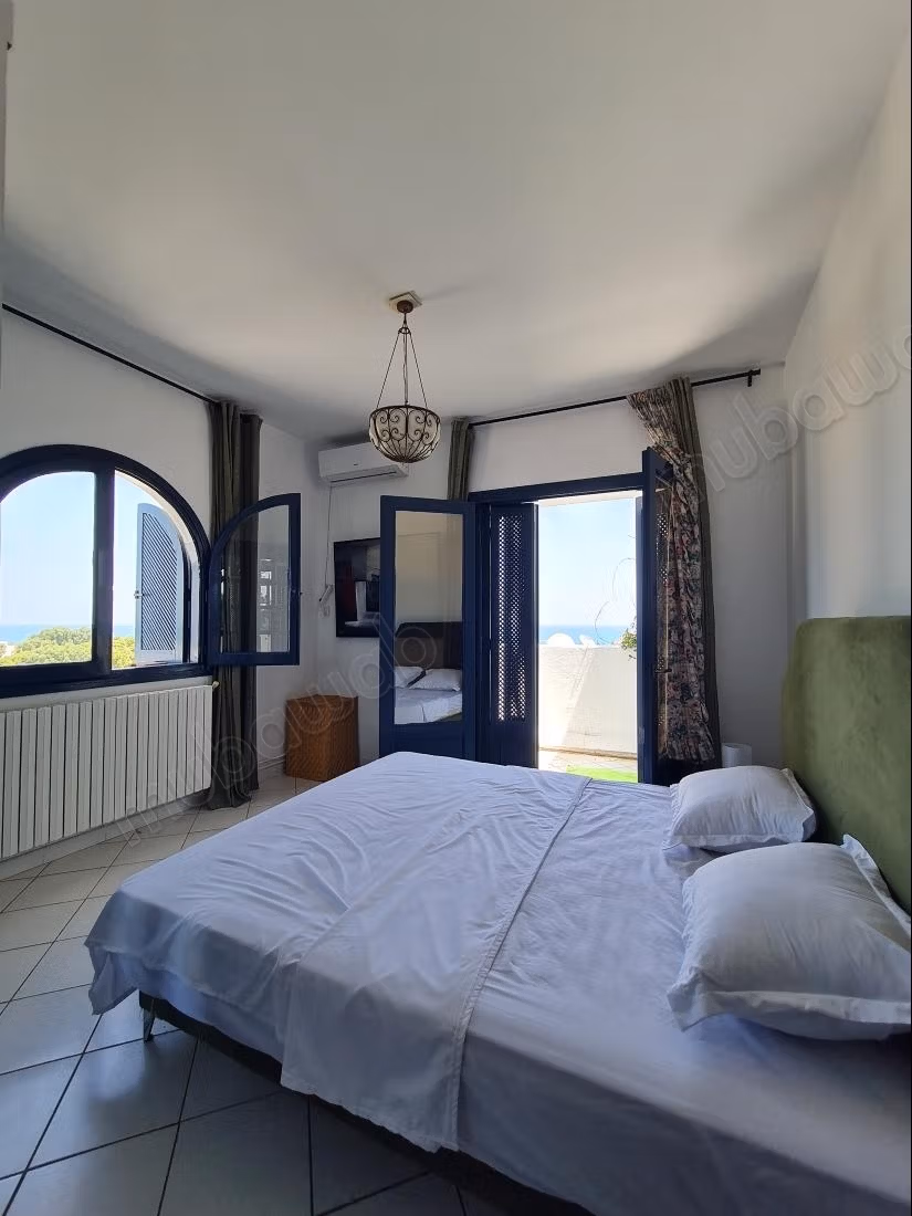Location joli duplex s2 le golden tulip gammarth