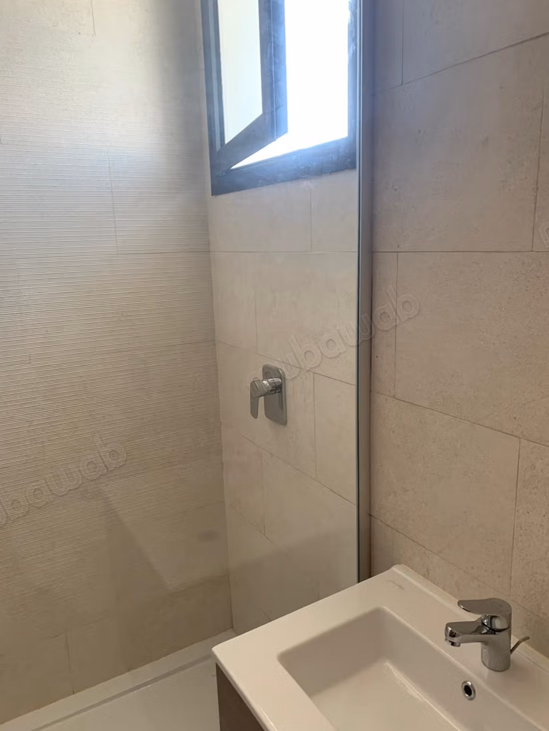 Superbe appartement neuf de 90 m² à CFC