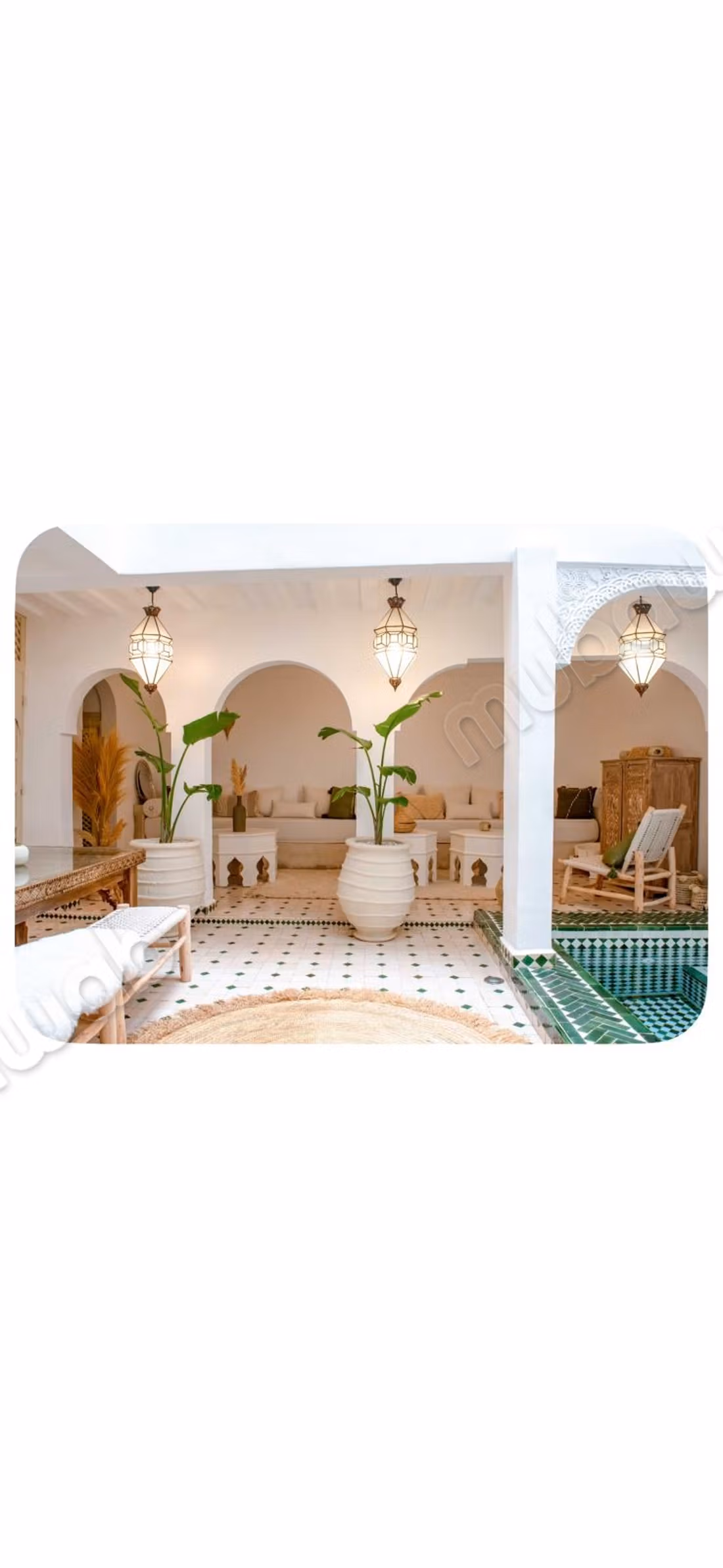 Magnificent New Riad - 4 Suites - Heated Pool & Jacuzzi - Excellent Profitability - Sold Furnished