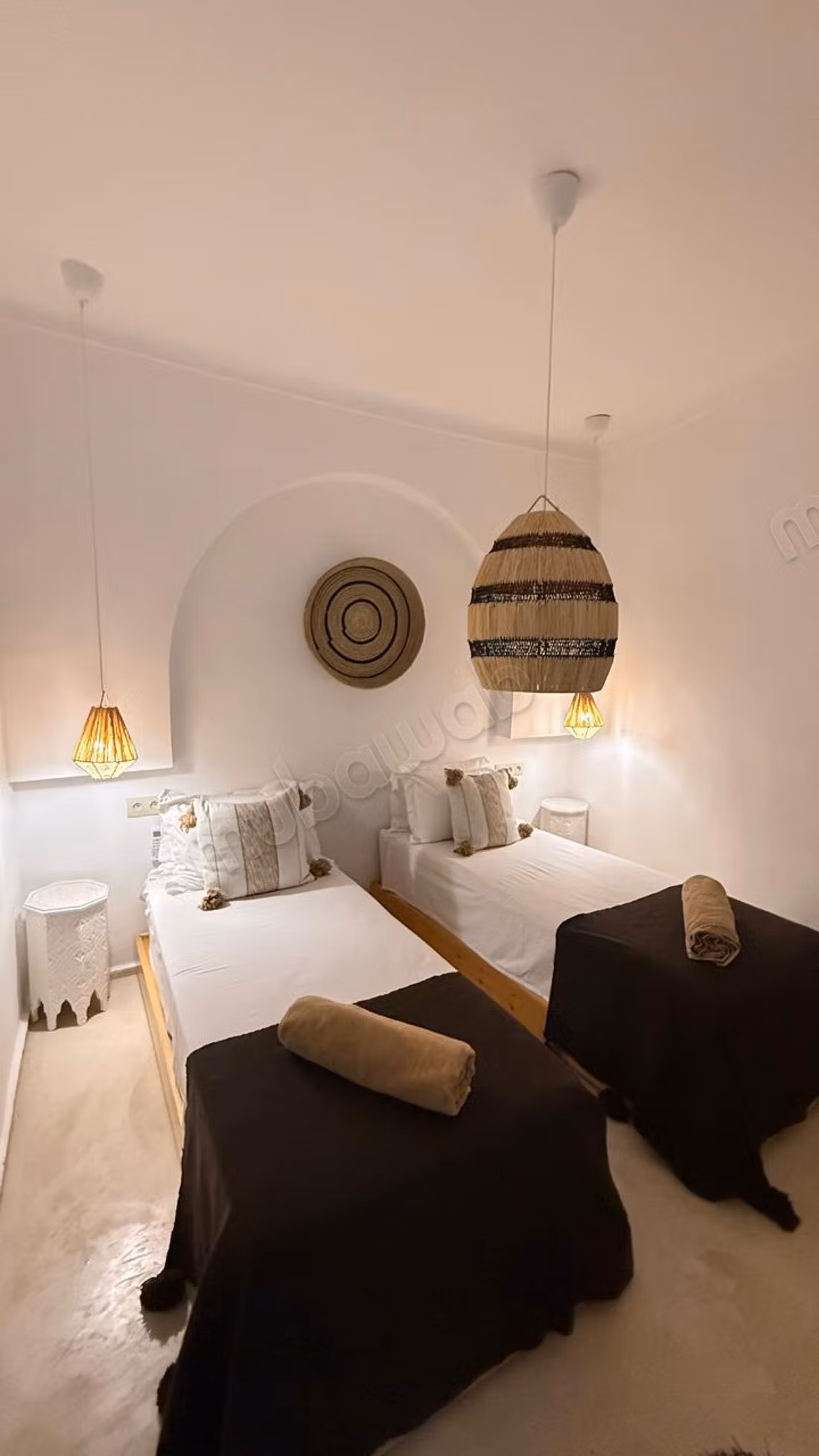 Magnifico Riad Nuovo - 4 Suite - Piscina Riscaldata & Jacuzzi - Eccellente Redditività - Venduto Arredato