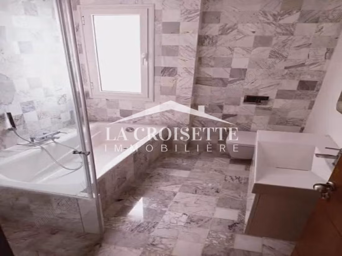 Villa floor S3 with sea view in Carthage