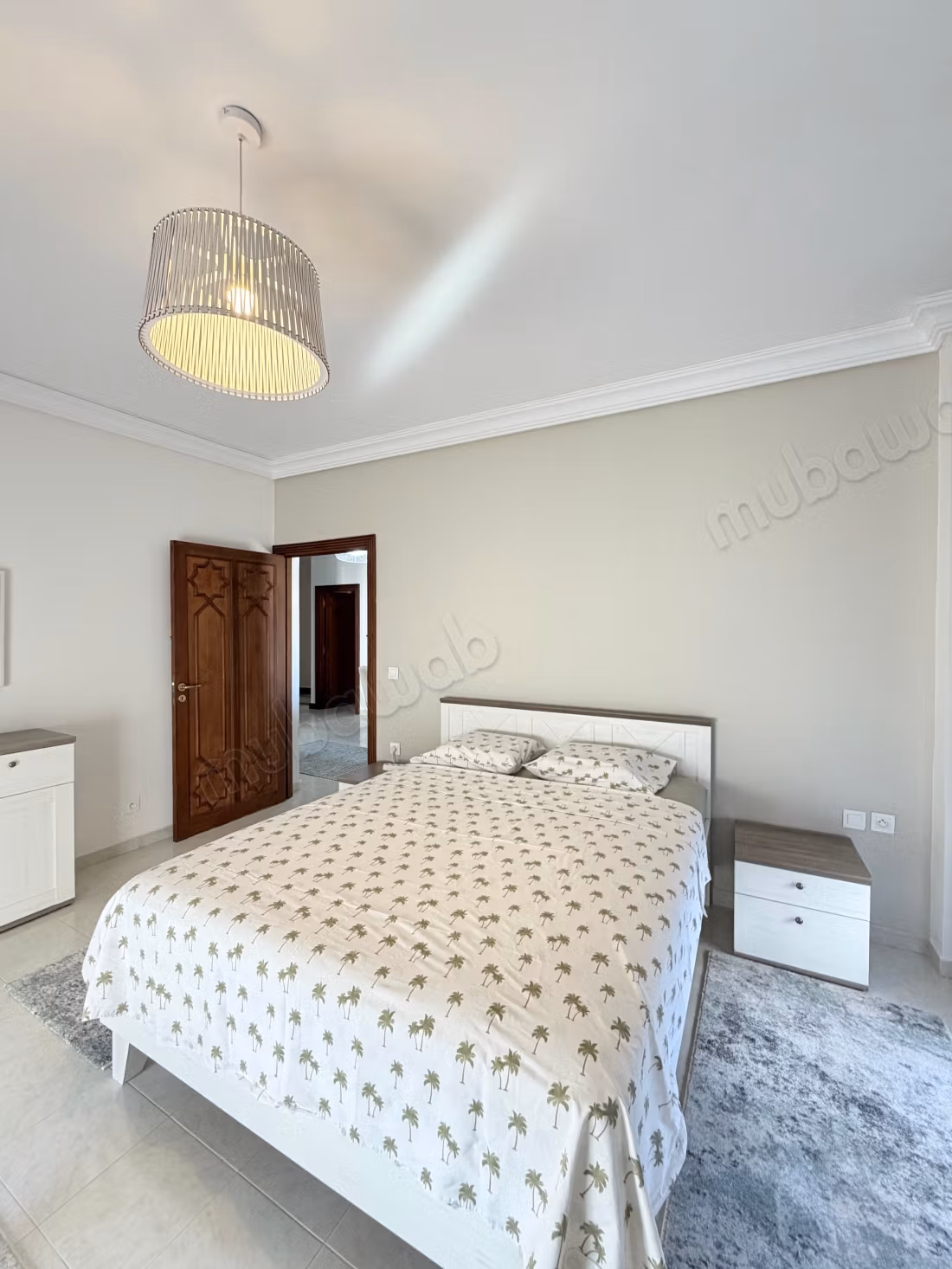 Appartement à louer à bella vista 
Surface de 178 m².
Meublé 2 chambres