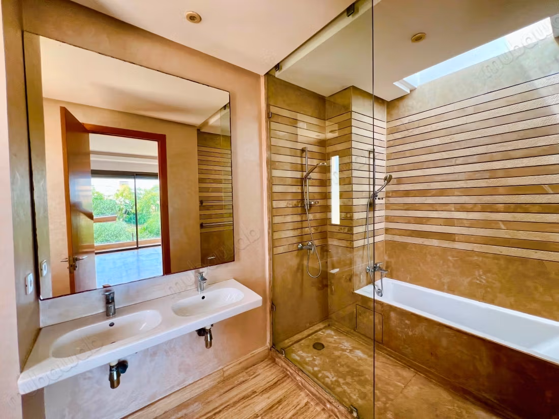 Magnifica Villa di 550m2 nel quartiere di Ain Diab