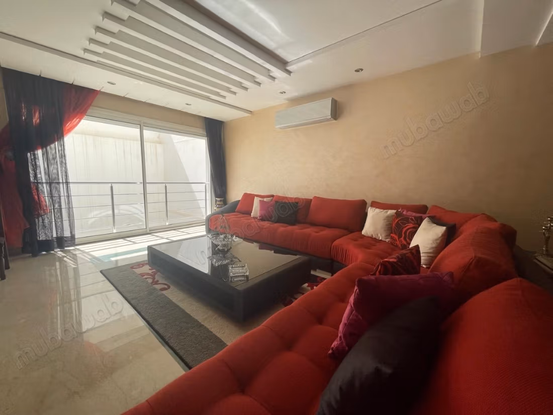 Beautiful villa for rent with garden located in Sonaba