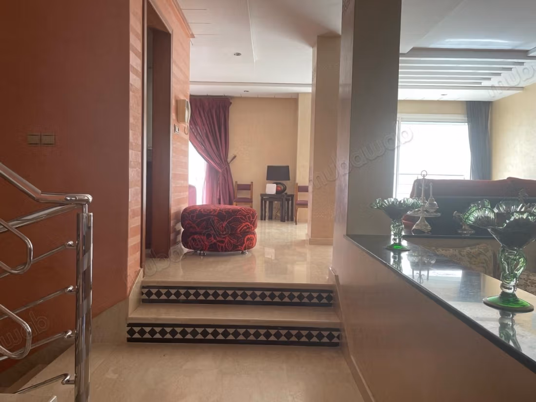 Beautiful villa for rent with garden located in Sonaba
