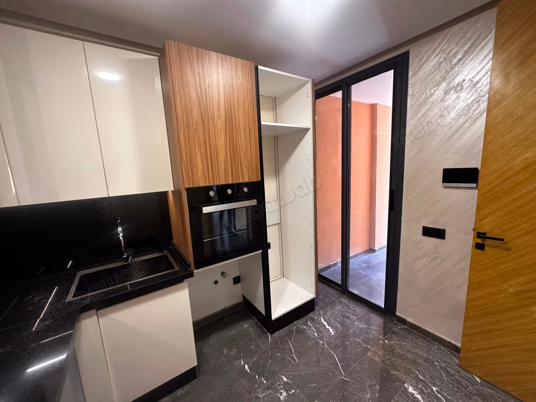 Appartamento vicino a Marjane e Café L’Adresse