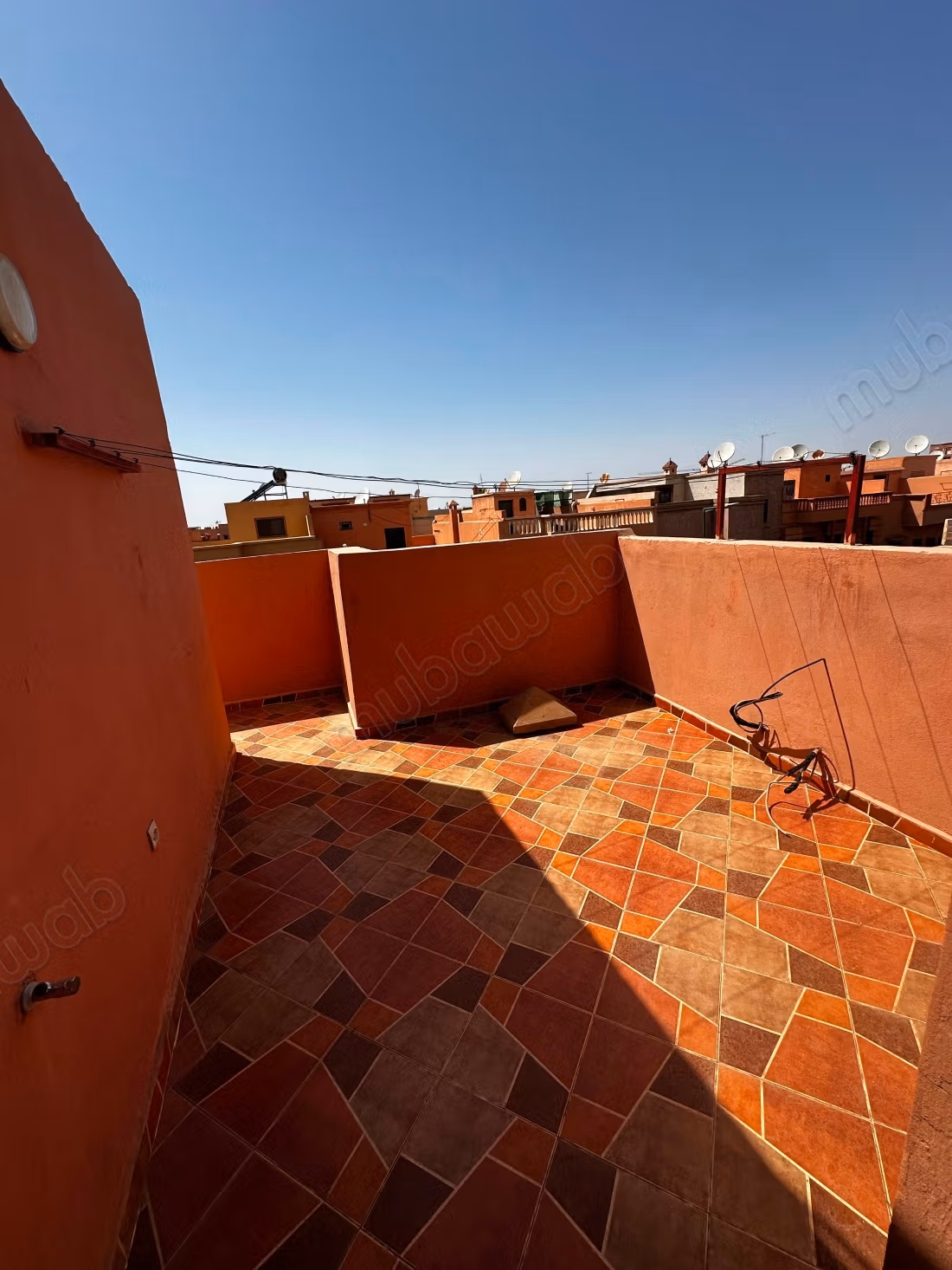 Appart 2 terrasse dernier étage villa Ain Mazouar