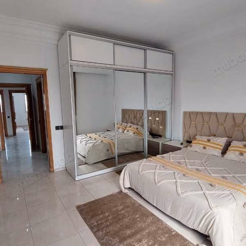Appartamento in Affitto di 229.0 m² a Casablanca, Bourgogne Anfa