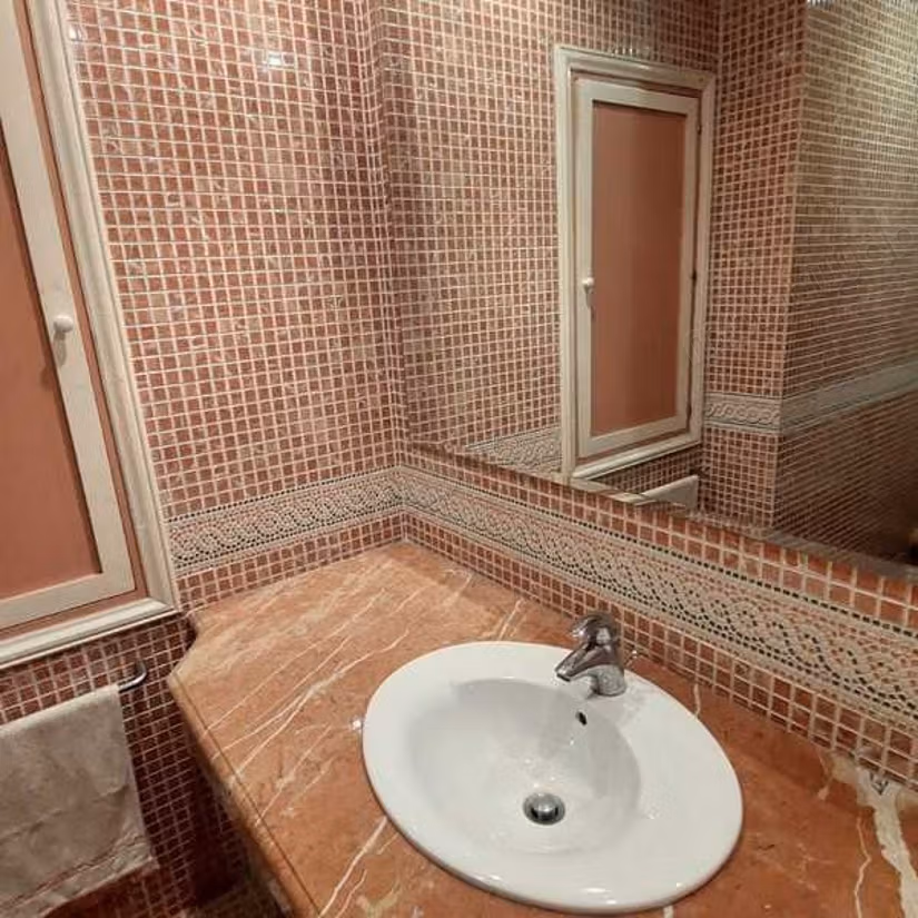 Appartamento in Affitto di 229.0 m² a Casablanca, Bourgogne Anfa