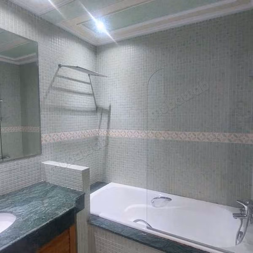 Appartamento in Affitto di 229.0 m² a Casablanca, Bourgogne Anfa