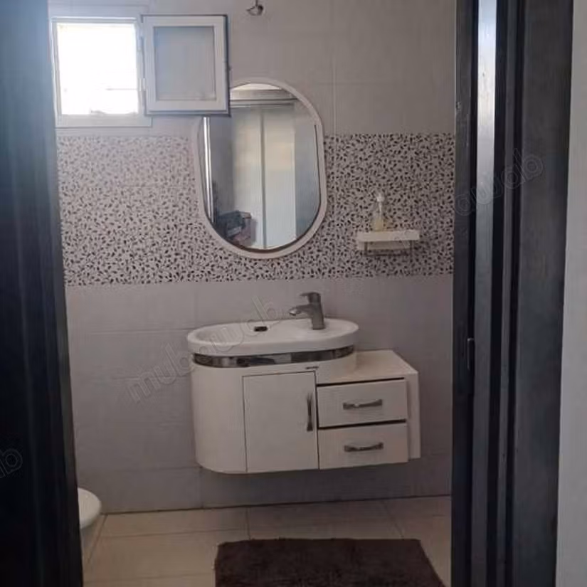 Bureau à Vendre de 146.0 m² à Casablanca, Bourgogne Sidi Belyout