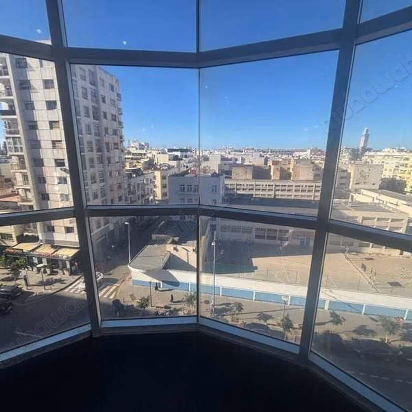 Bureau à Vendre de 146.0 m² à Casablanca, Bourgogne Sidi Belyout