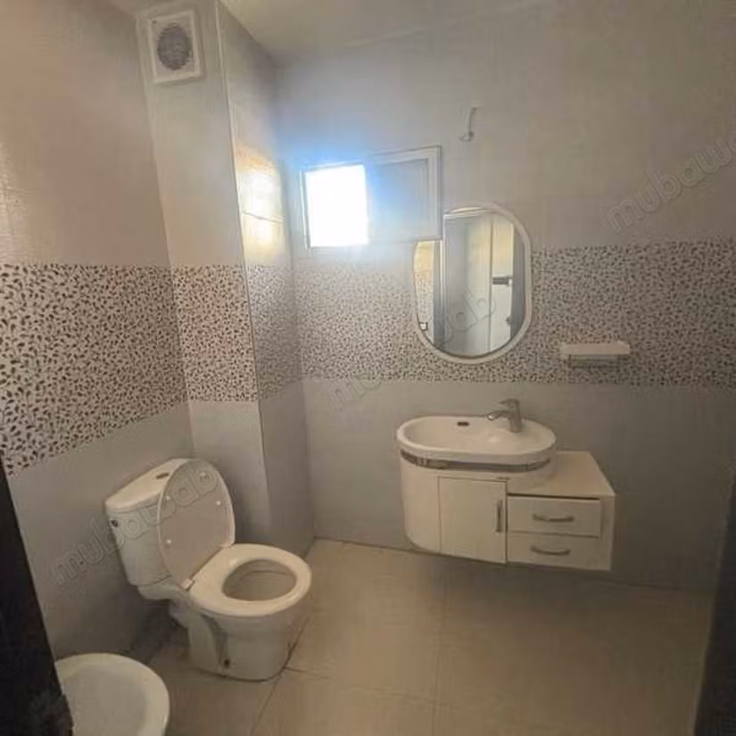 Bureau à Vendre de 146.0 m² à Casablanca, Bourgogne Sidi Belyout