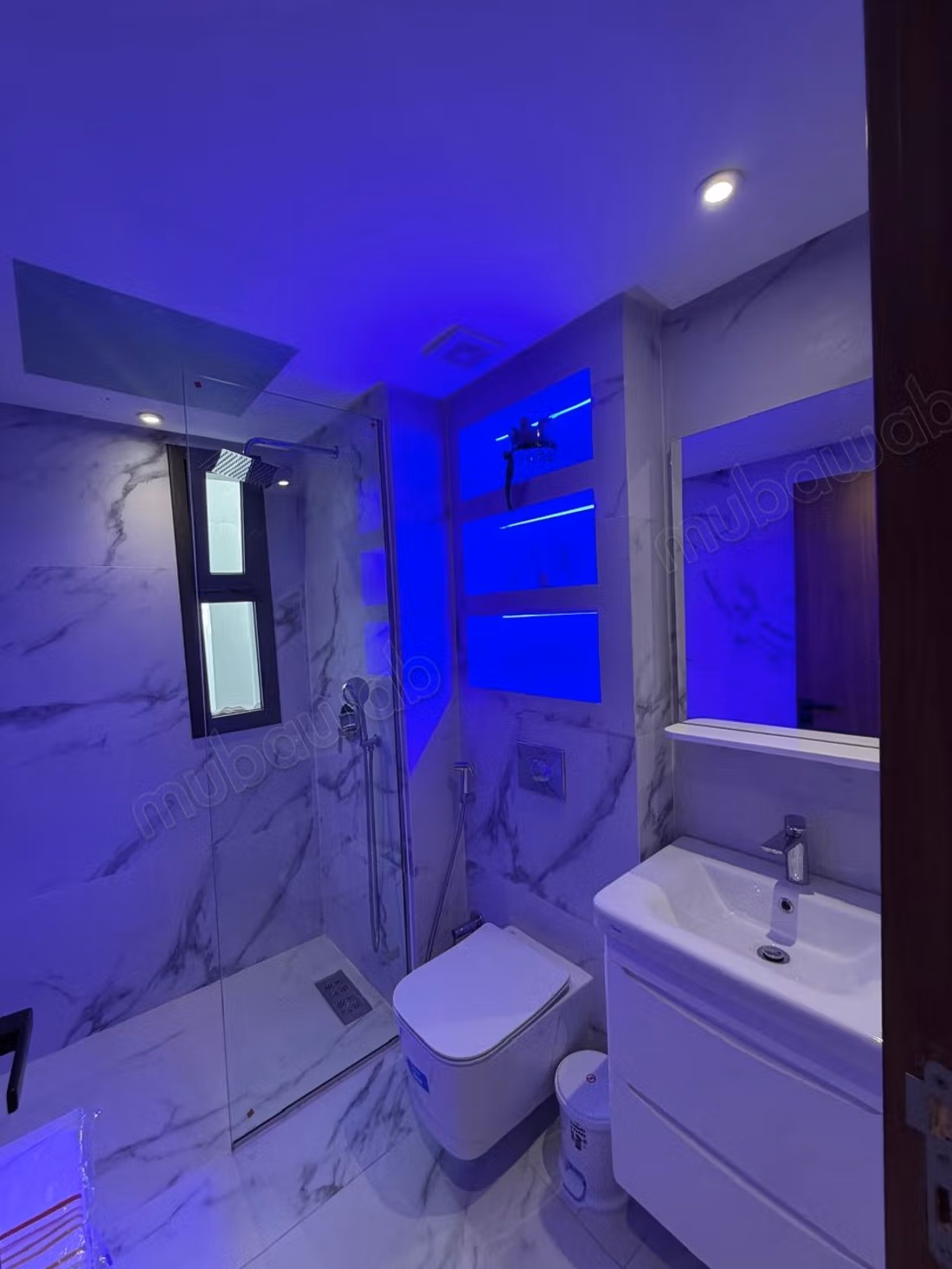 Studio 2 chambres avec terrasse a louer