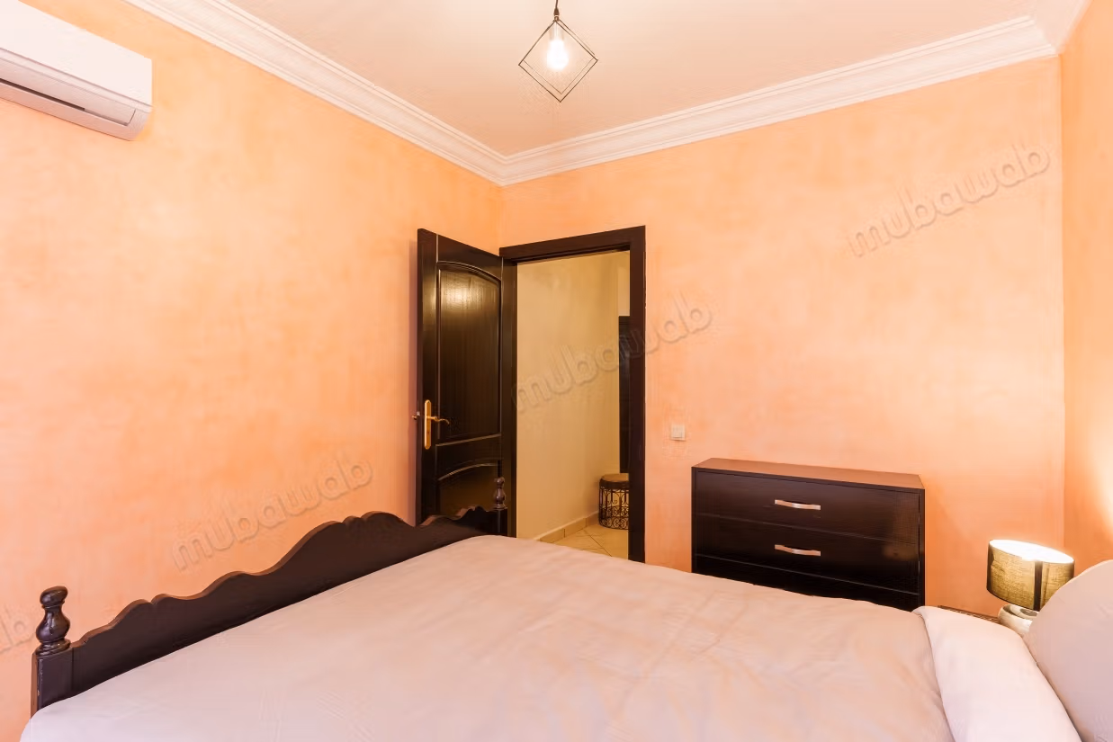 Furnished apartment 80 m² Pool Parking
