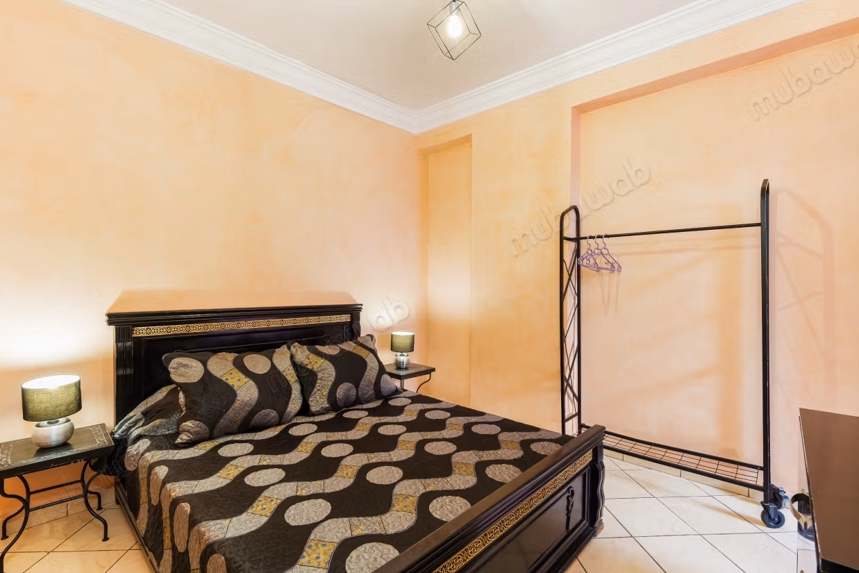 Furnished apartment 80 m² Pool Parking