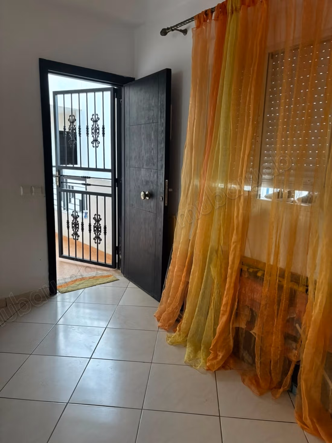 Apartment for sale in Martil. Mixed total area 58 m². Secure residence