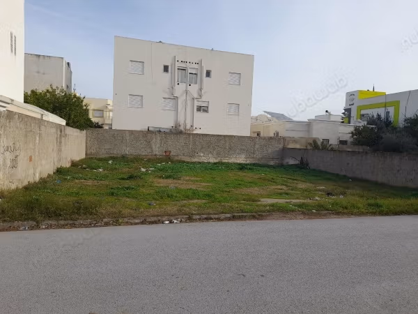 Terrain à vendre – 380 m² à Nouvelle Médina 3