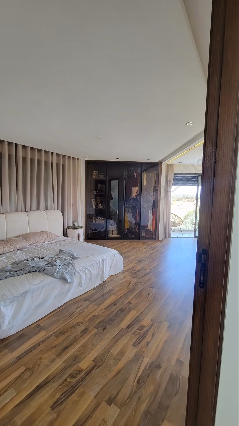 Villa neuve d'exception à vendre – Lotissement Messoudi, Skhirat Témara