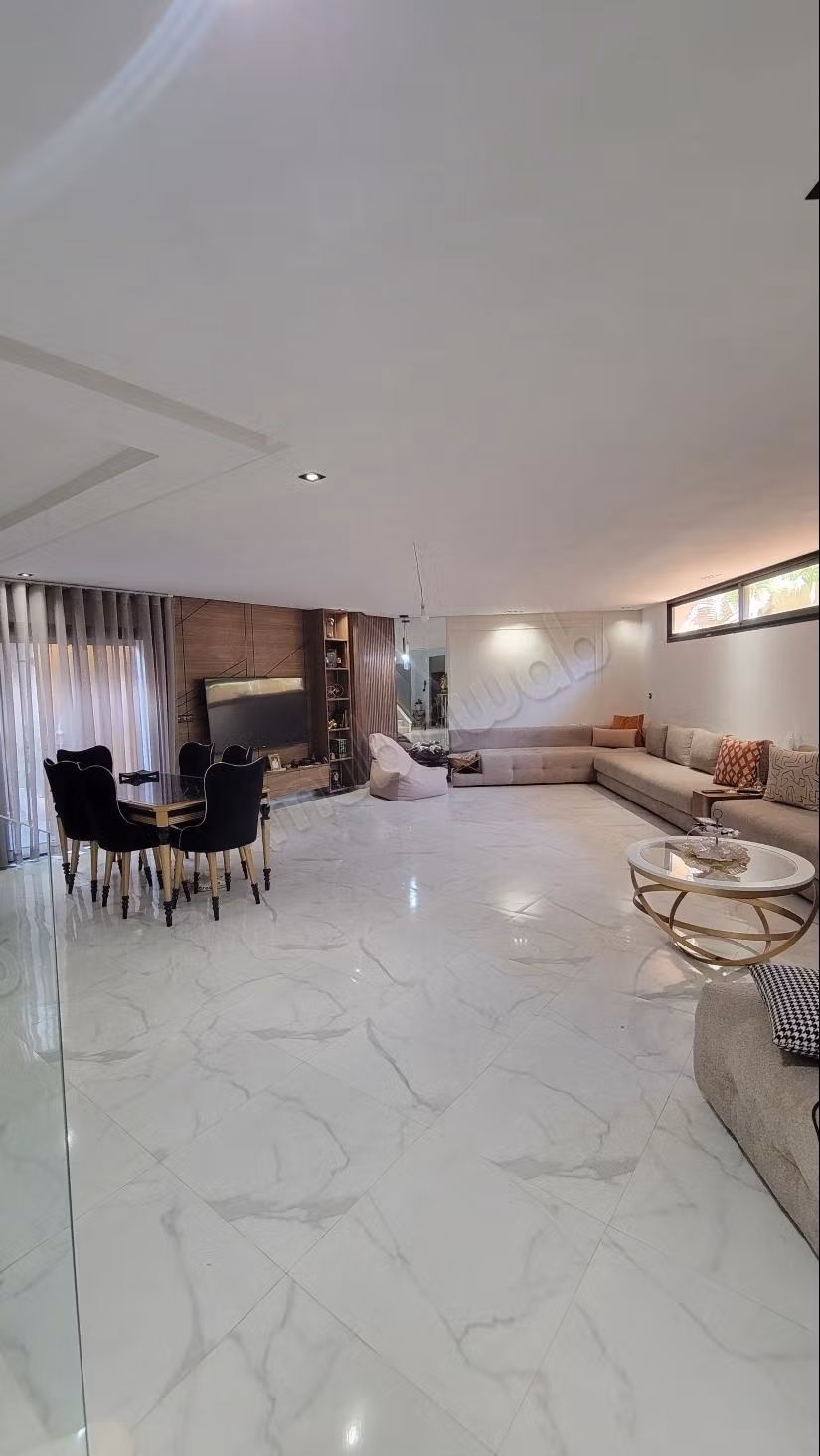 Villa neuve d'exception à vendre – Lotissement Messoudi, Skhirat Témara
