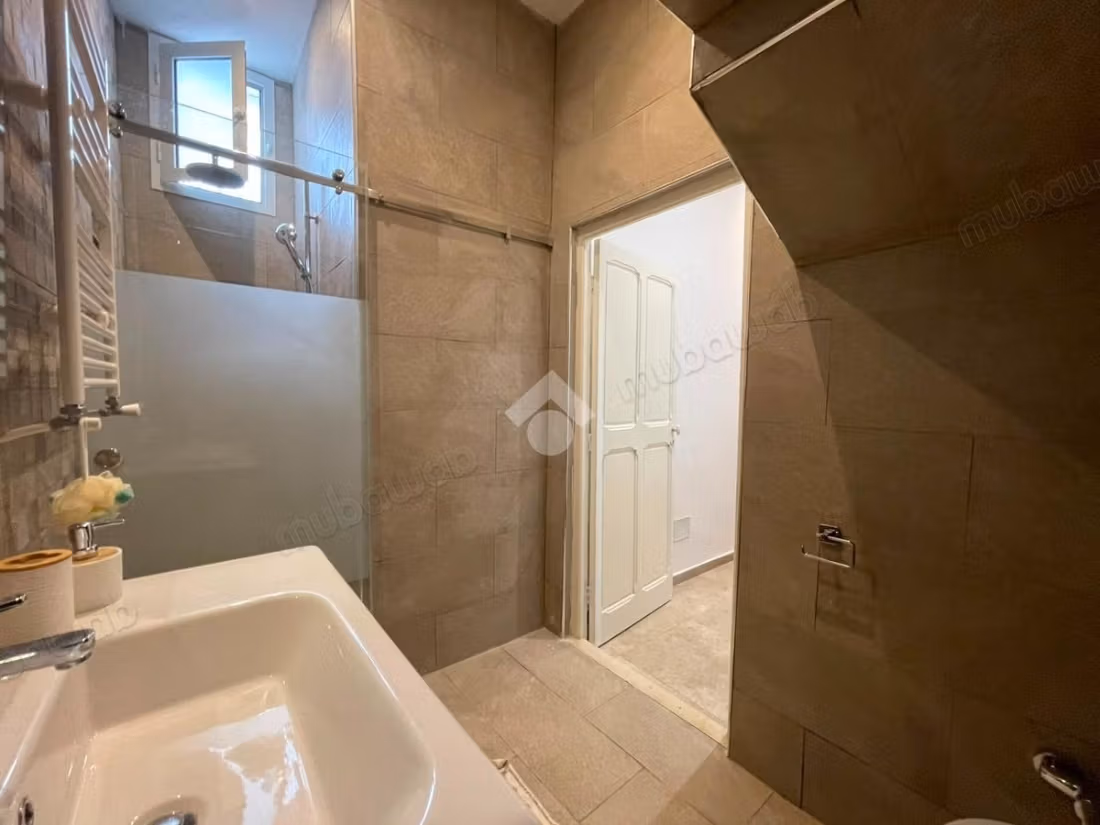 Piano di villa in affitto