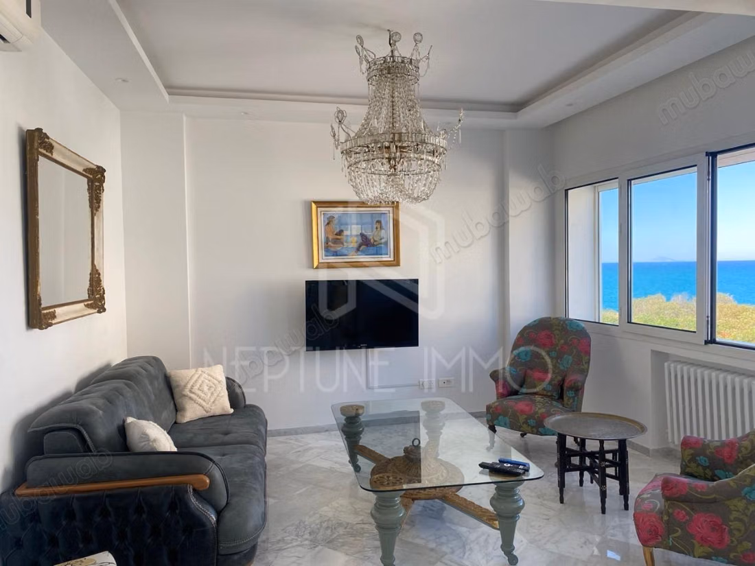 Appartement vue sur mer et plage privée à Gammarh