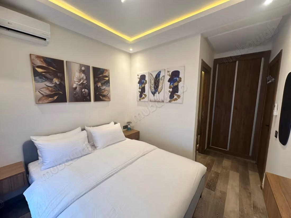 Geweldig appartement te koop aan de Casablancaweg. Oppervlakte 53 m². Gemeubileerd