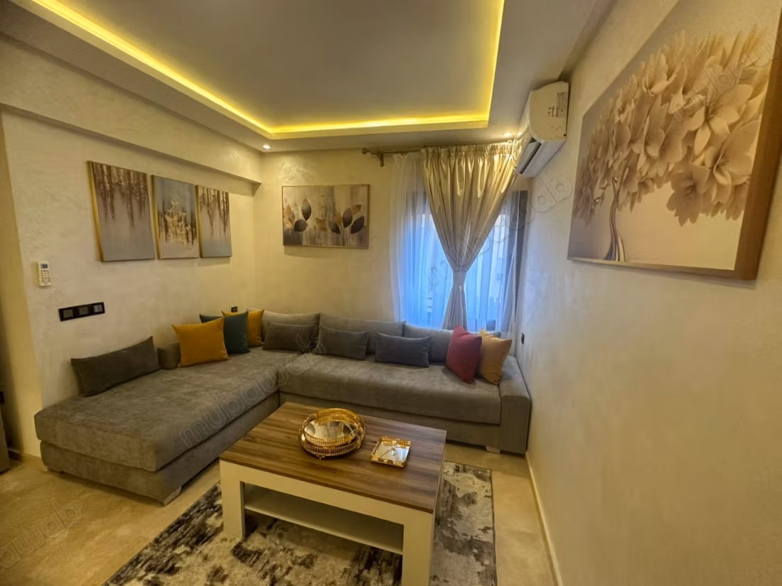 Geweldig appartement te koop aan de Casablancaweg. Oppervlakte 53 m². Gemeubileerd