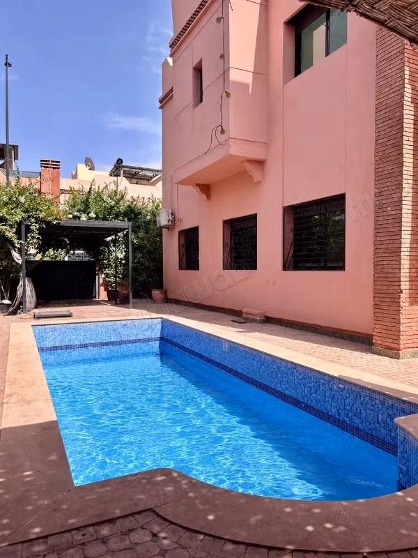 Villa Residenziale in Vendita a Targa Marrakech
