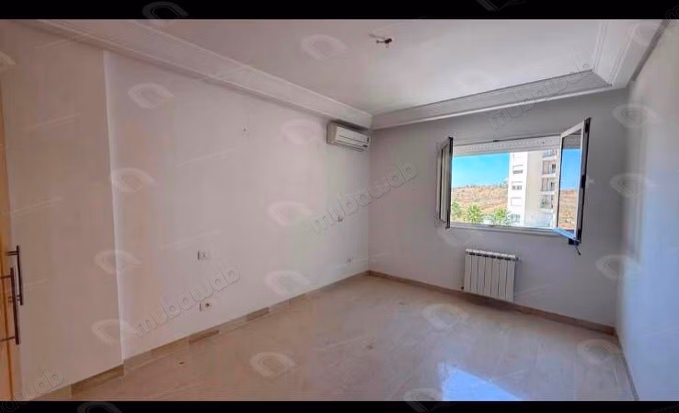 A louer un appartement s1 a cité ennaser 2